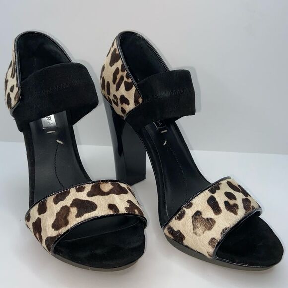 BCBGMaxAzria . Nadalya Leopard High Heels - Picture 2 of 10